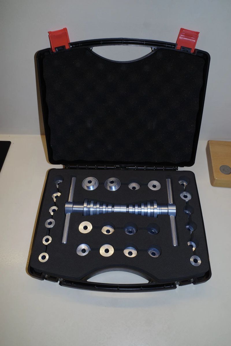 Sada na lisování ložisek 