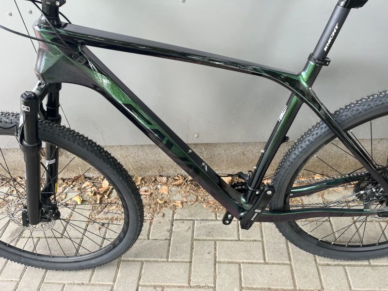 KARBONOVÉ HORSKÉ KOLO SAVA 29 CARBON, VEL. 21"/XL