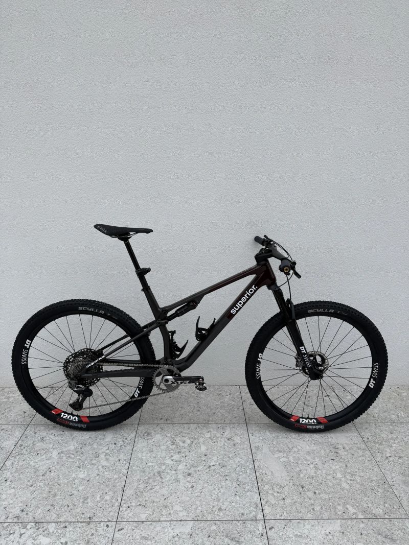 Superior XF 9.9 Team (1x12 XTR Di2, DT Swiss) 2025