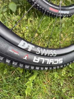 DT Swiss XRC 1200 (30 mm)