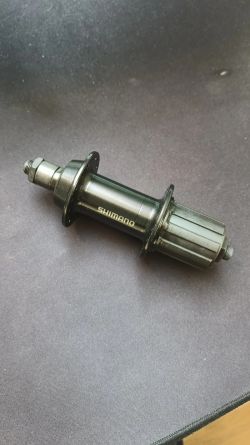 náboj Shimano Tourney FH-TX500 36H