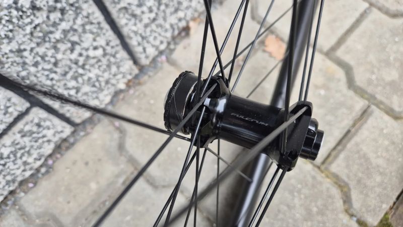 Fulcrum Wind 42 DB nová