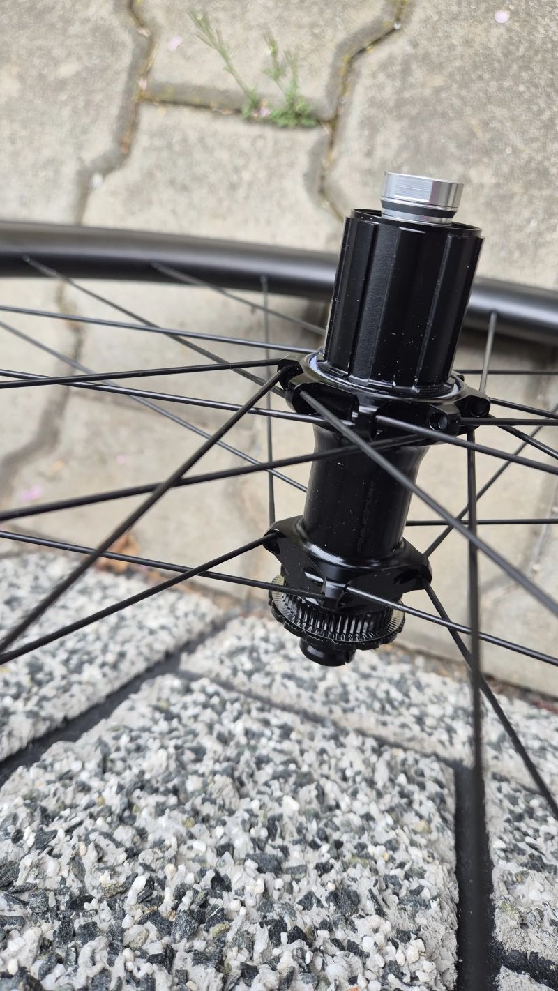 Fulcrum Wind 42 DB nová