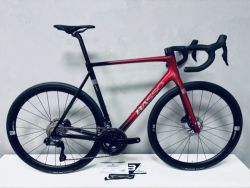 Silniční kolo Basso Diamante 2025