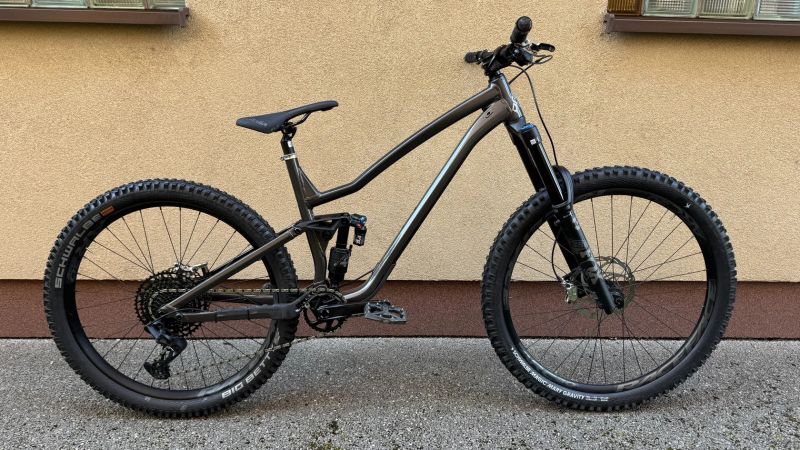 Dartmoor Dartmoor rocbird vel.L