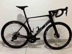 Superior X-ROAD Team Issue Di2