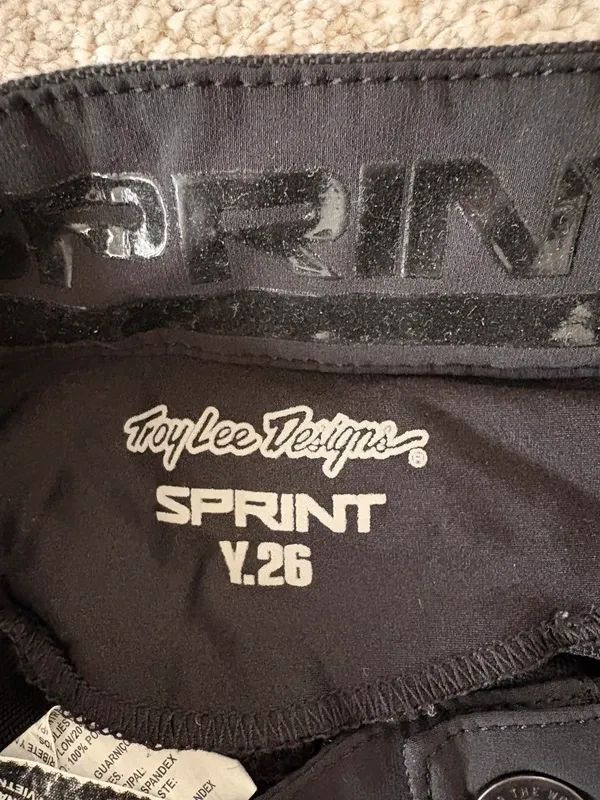 Troy Lee Designs dětské kalhoty vel 26 - 11 let