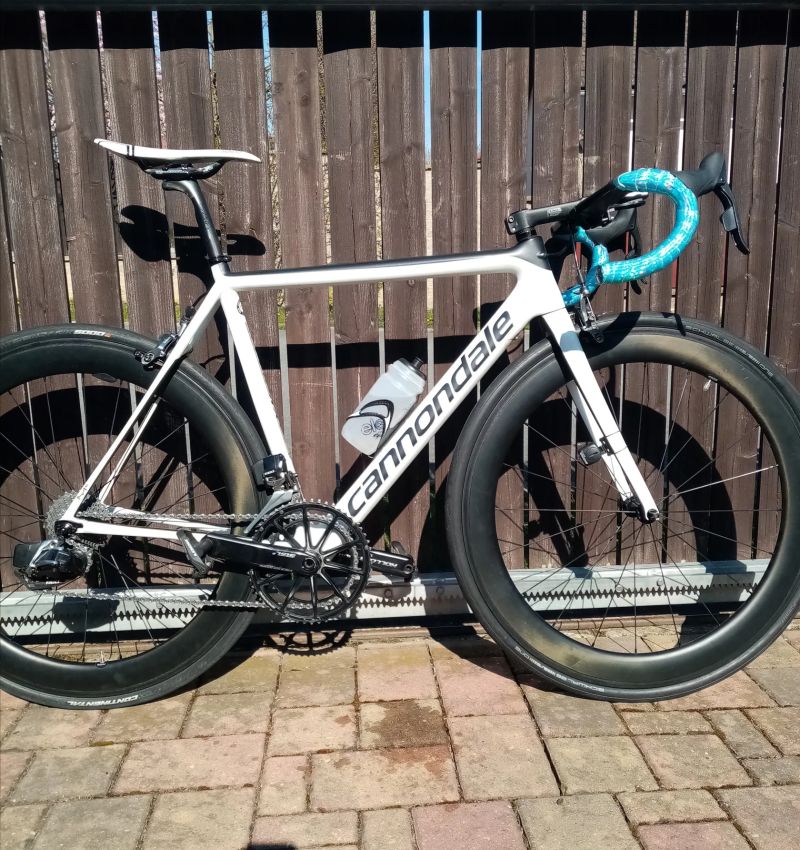 Cannondale SuperSix Evo Hi-Mod Carbon, Sram Red eTap. vel. M (170-180cm), jen 6,4 kg 