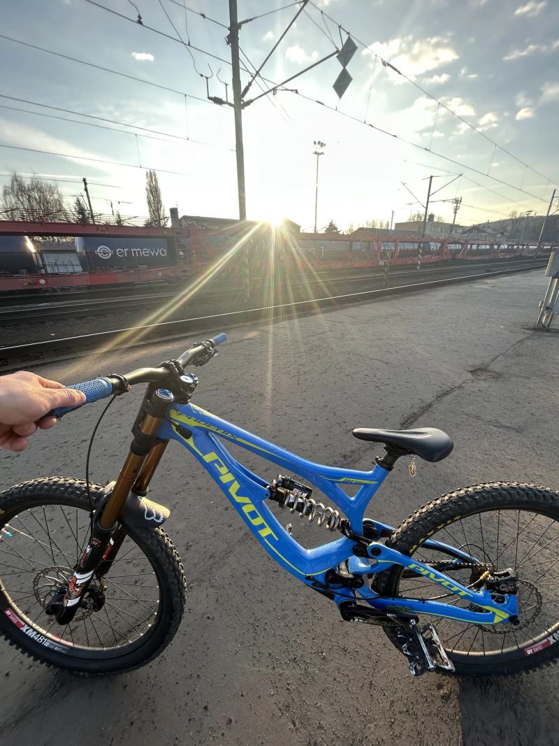 Pivot Cycles Phoenix