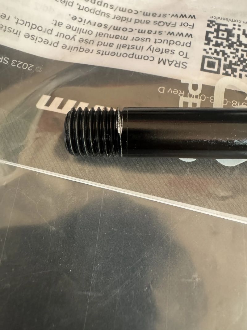  Pevná osa RockShox Maxle Stealth,12x100, délka 125mm 