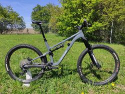 Merida ONE-FORTY 700 pro jezdce 184-196cm