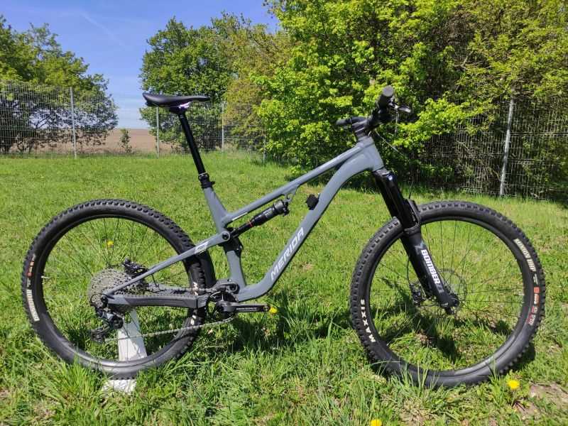 Merida ONE-FORTY 700 pro jezdce 184-196cm
