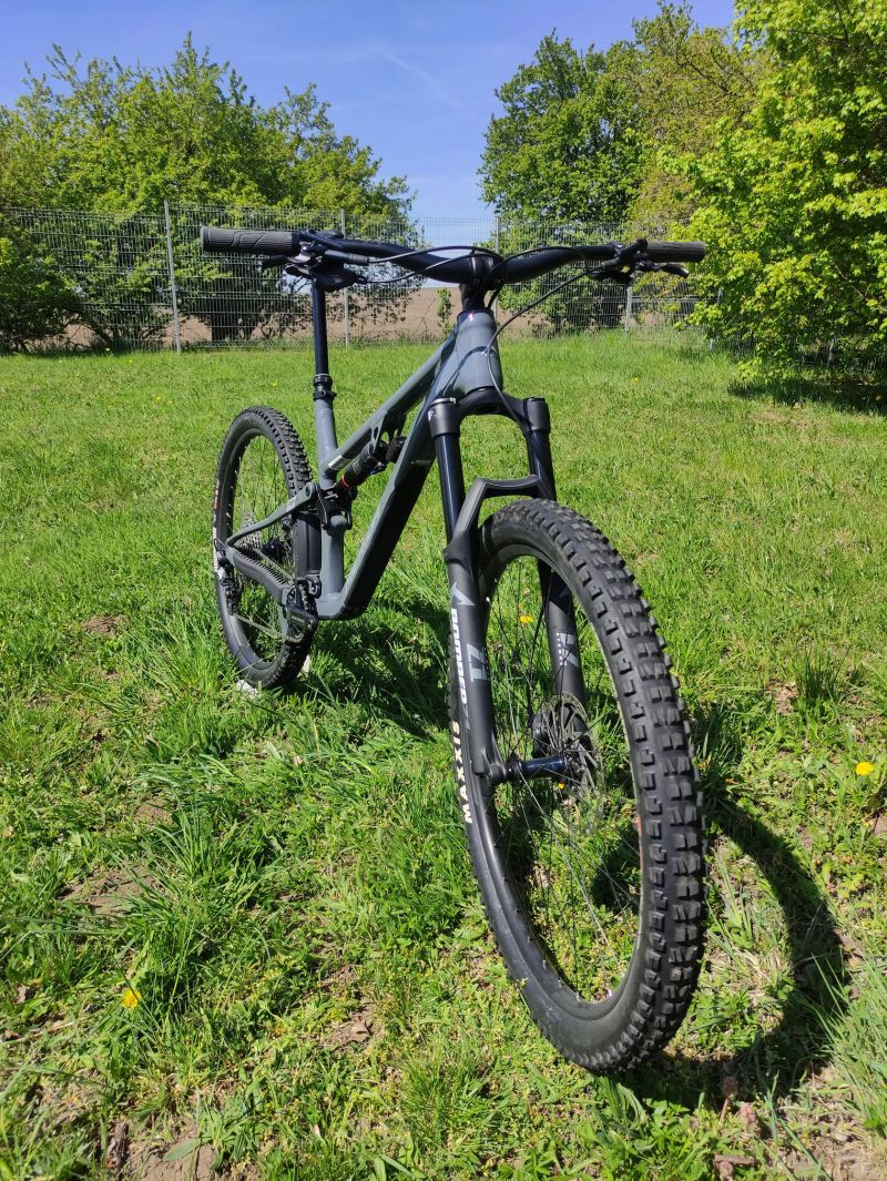 Merida ONE-FORTY 700 pro jezdce 184-196cm