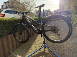 Trek Fuel EXe 9.5 Matte Dnister Black - vel. M