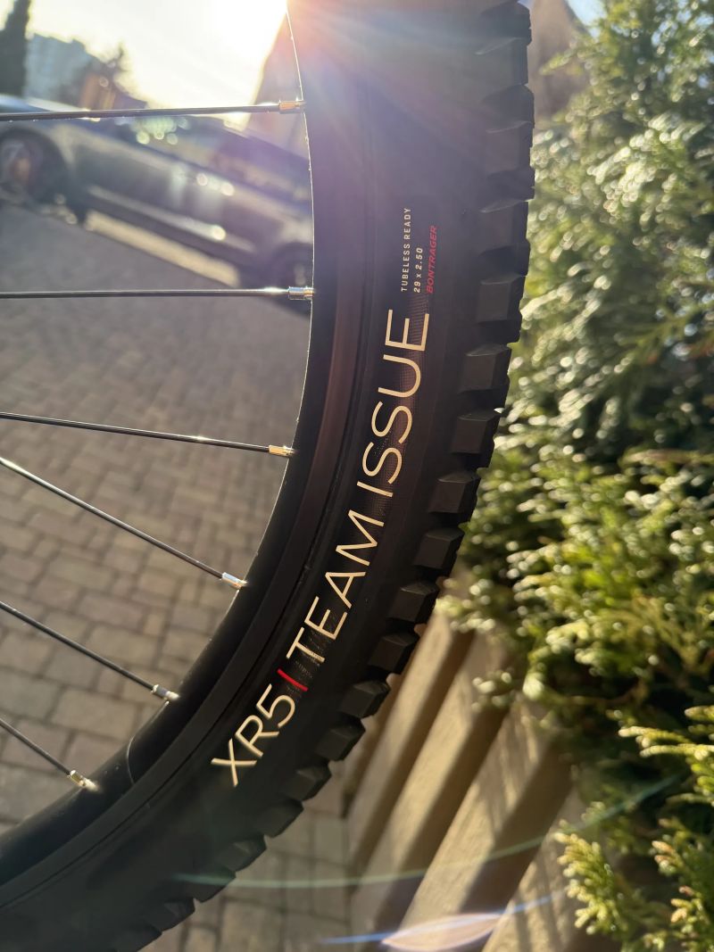 Trek Fuel EXe 9.5 Matte Dnister Black - vel. M