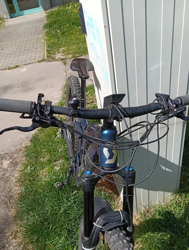 Scott Strike Eride 930