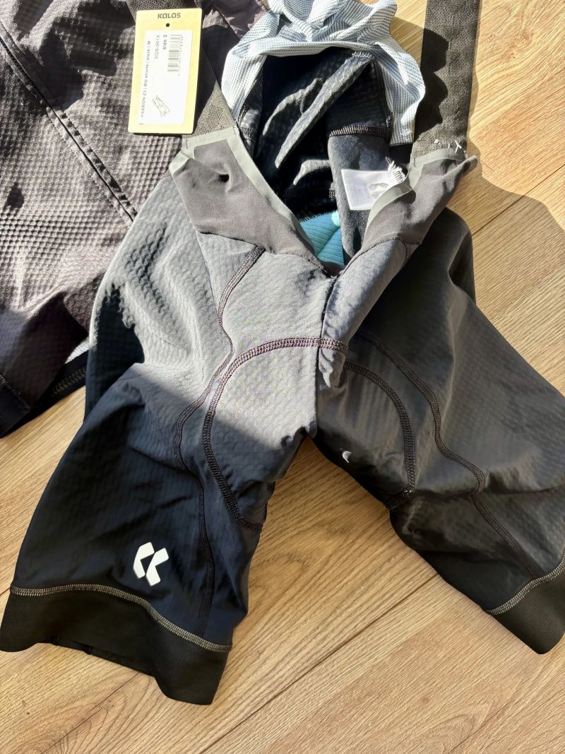 Kalas - Dres+Kraťasy vel.3 