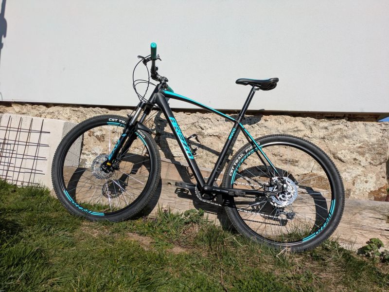 Arezzo roco 27,5 L 1x10 Shimano, vzduch. vidlice