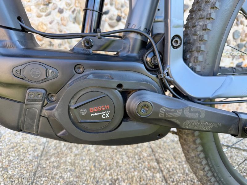  GHOST E-Riot AM AL 160/160 Universal B750 Grey/Black vel:M + další BATERIE BOSCH 750 wh bonus !!!