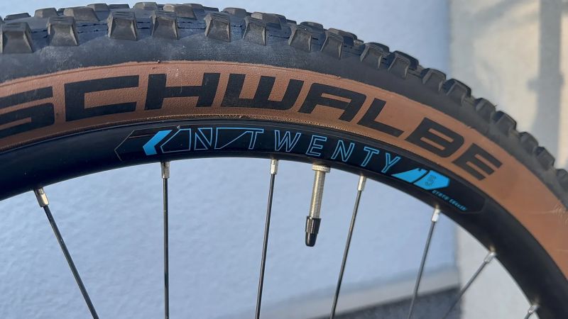 Celoodpružené horské kolo Marin Hawk Hill 27,5” , L