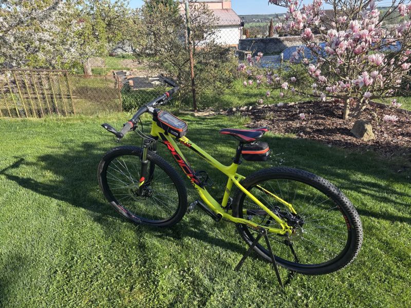 Rock Machine Štorm 90