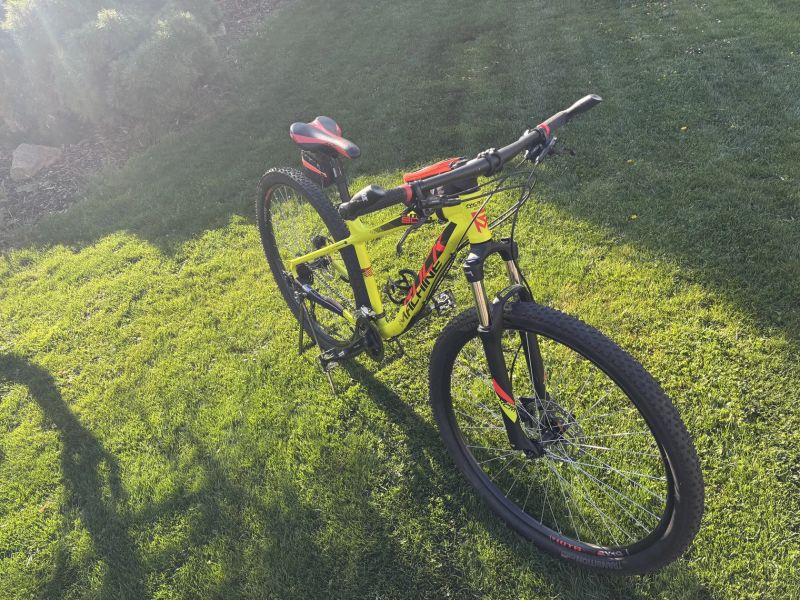 Rock Machine Štorm 90