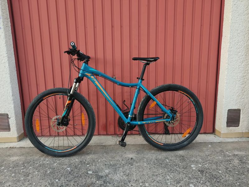 LIV 27,5 dívčí, dámské horské kolo 