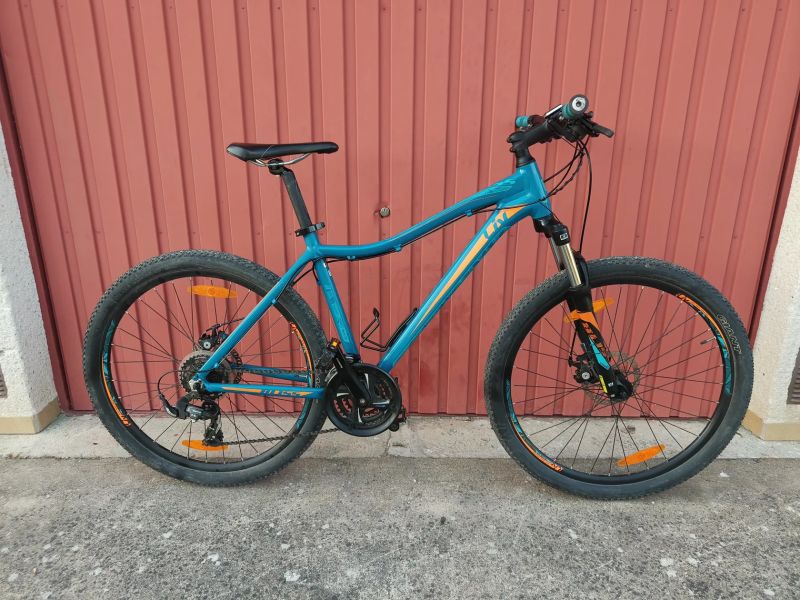 LIV 27,5 dívčí, dámské horské kolo 