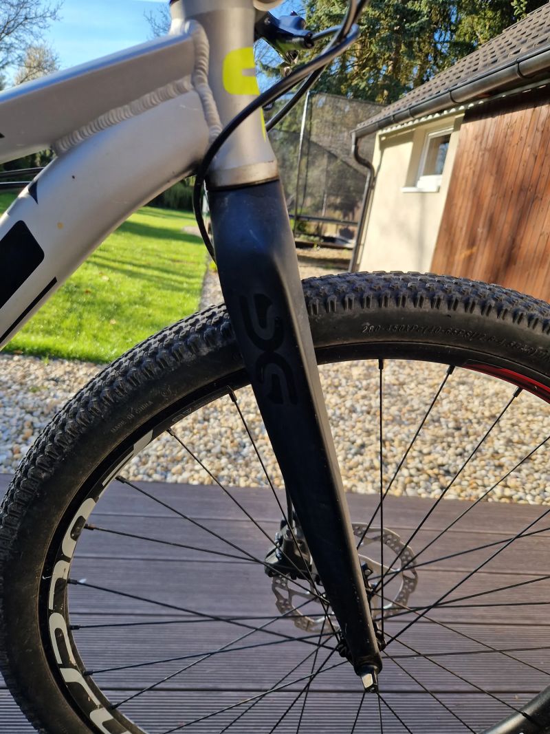 Scud skládaný závodní speciál 27,5" / 15"