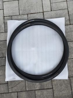 GIANT GAVIA FONDO 0 Tubeless 700x32c