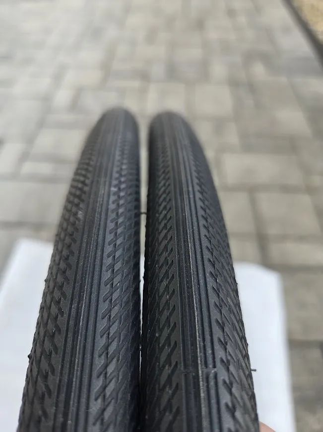 GIANT GAVIA FONDO 0 Tubeless 700x32c