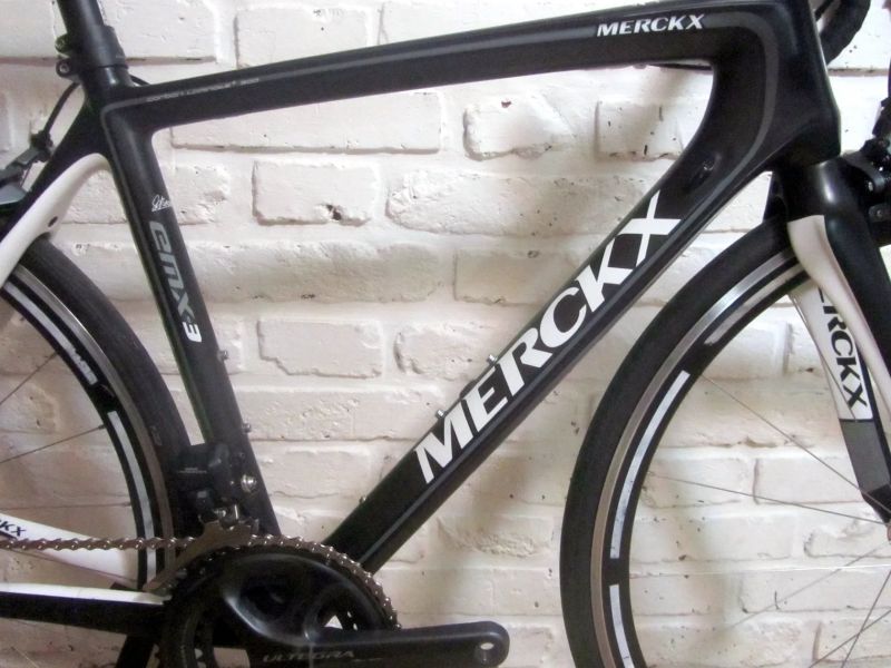 EDDY MERCKX EMX-3 na Shimano ULTEGRA Di2, 55cm. Zánovní. PC 120.000 Kč