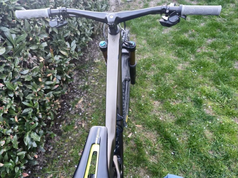 Scott genius 900 ultimate asx