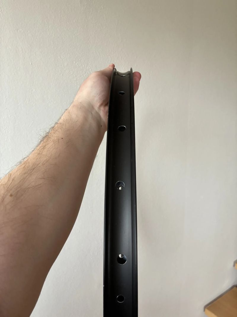 Syncros 29inch 28hole ráfky + špice, fungl nové