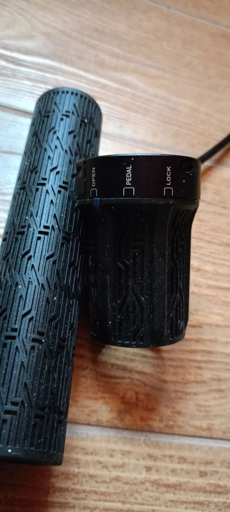 29" RockShox SID SL Select – nová 3P patrona + otočné ovládání