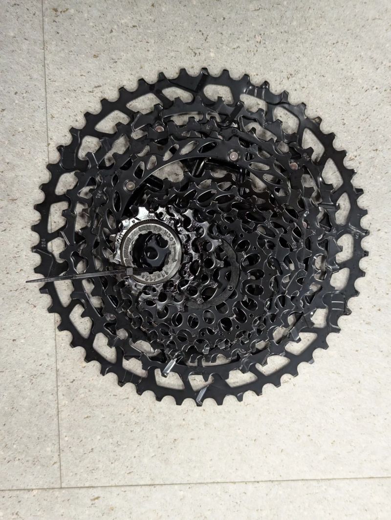 komponenty z kola, Sram NX Apex, kazeta, řazení, zapletená kola boost 12x110 a 12x148 