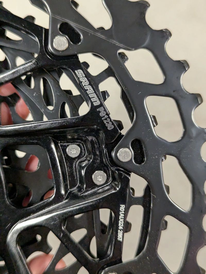 komponenty z kola, Sram NX Apex, kazeta, řazení, zapletená kola boost 12x110 a 12x148 