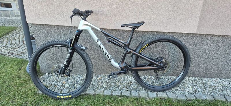 Canyon Neuron CF8 2023