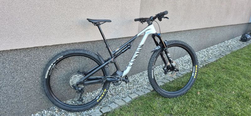 Canyon Neuron CF8 2023