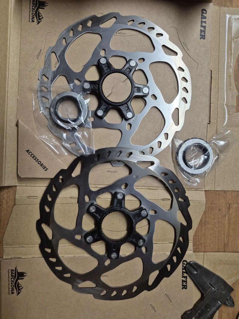 Canyon Neuron CF8 2023