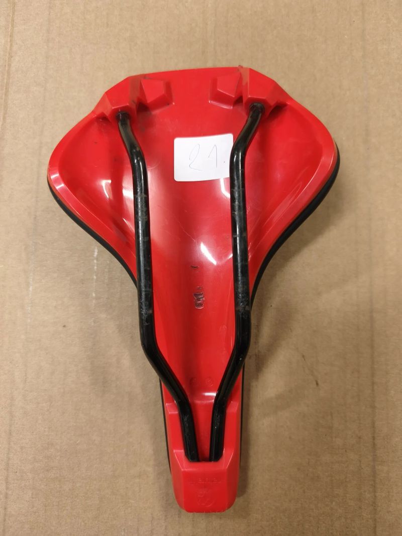 sedla cyklo FIZIK SPACIALIZED BONTRAGER PROLOGIO