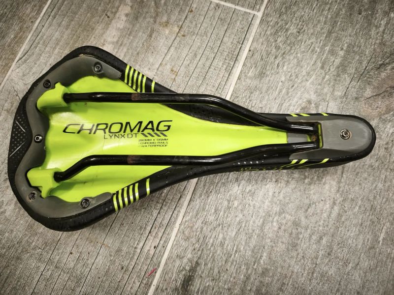 sedla cyklo FIZIK SPACIALIZED BONTRAGER PROLOGIO