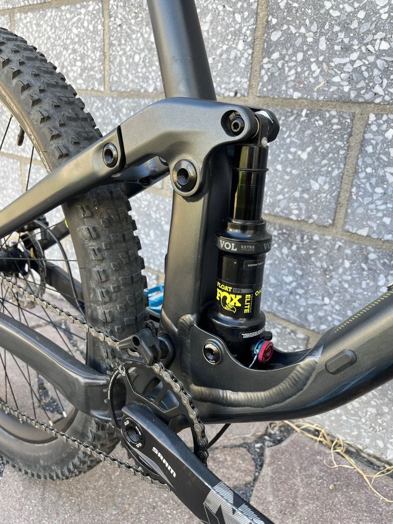 Scott Genius 750 (27.5", XL) hezké kolo 