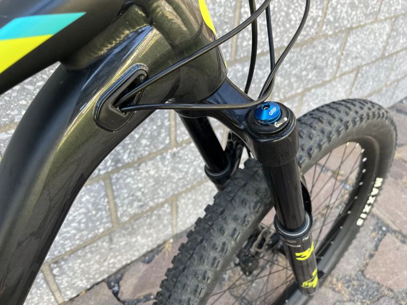 Scott Genius 750 (27.5", XL) hezké kolo 