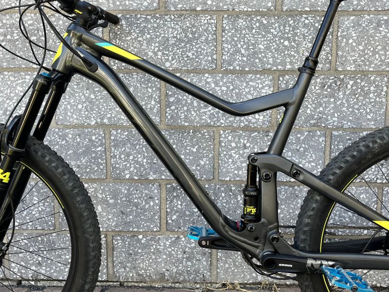 Scott Genius 750 (27.5", XL) hezké kolo 