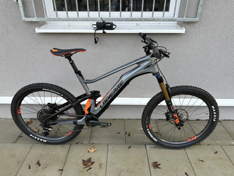 Lapierre eZESTY AM LTD ULTIMATE, najeto jen 600 km ! Vel. XL. Rok 2022.