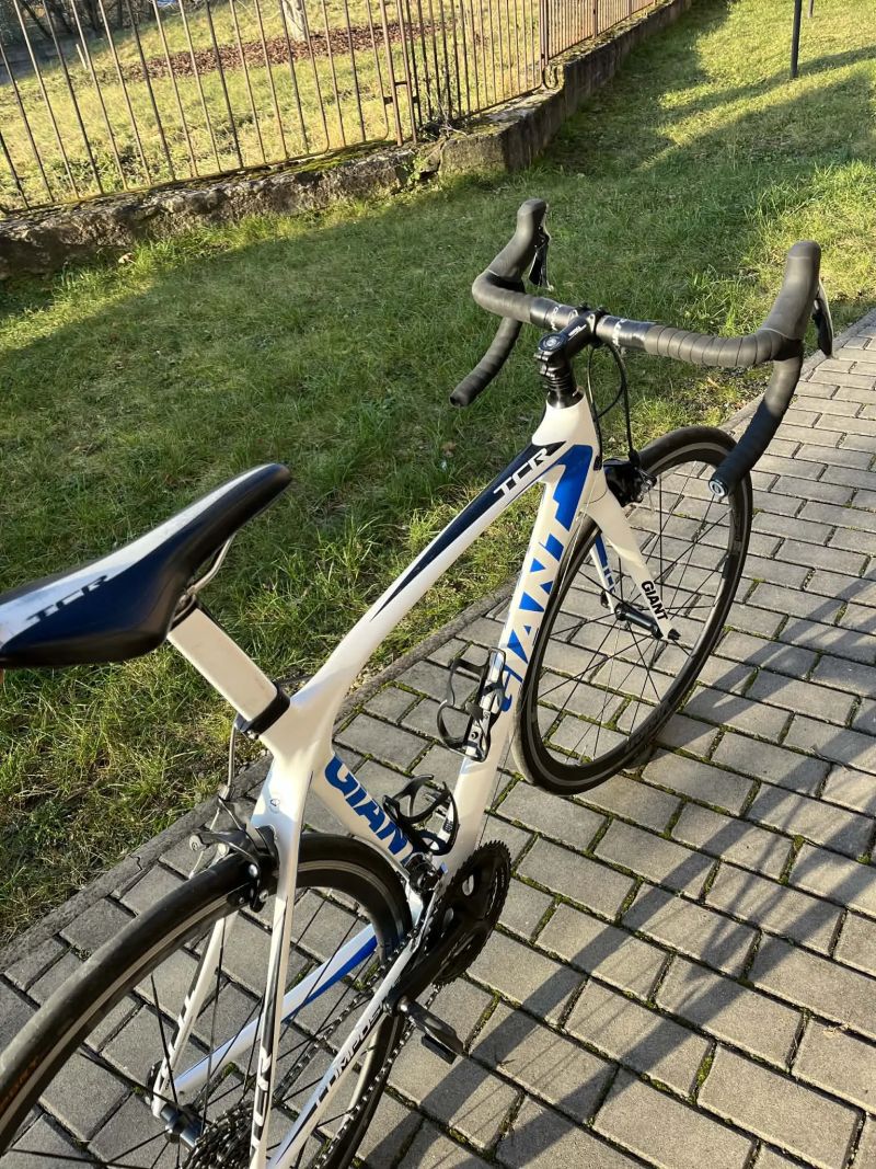 Giant TCR Advanced - Shimano 105 / Vision Team 35
