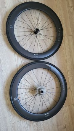 Black Inc SIXTY - Galuskové rozhraní