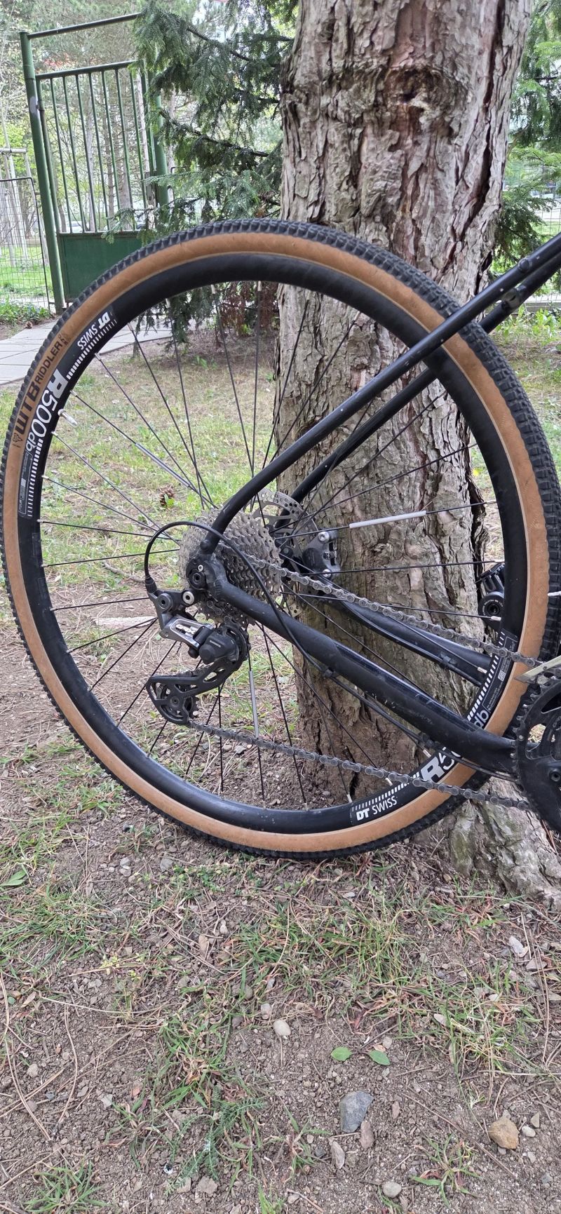 Kross Gravel Esker 6.0, Shimano GRX 2x11, velikost M