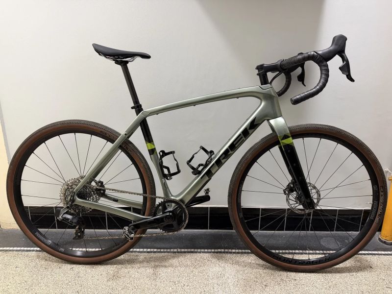 Trek Checkpoint SL 6 AXS